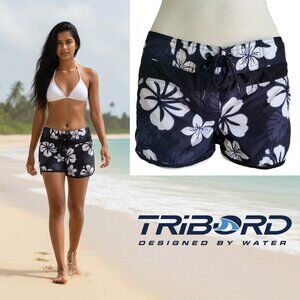 NWT Tribord Black & White Floral Hawaiian Print Board Shorts Surfing Size 24/25